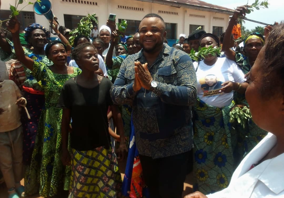 Demba : l‘honorable Olivier Kabeya wa Mbayi lance une campagne ophtalmologique dans sa base.